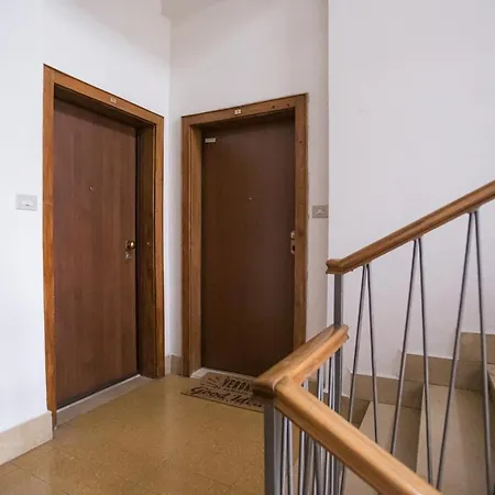 Apartment Eli - Silkeys Verona